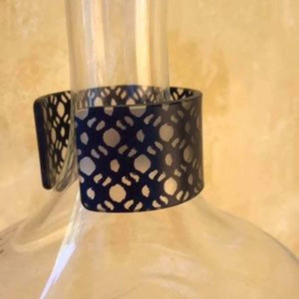 Navy Mesh Cuff